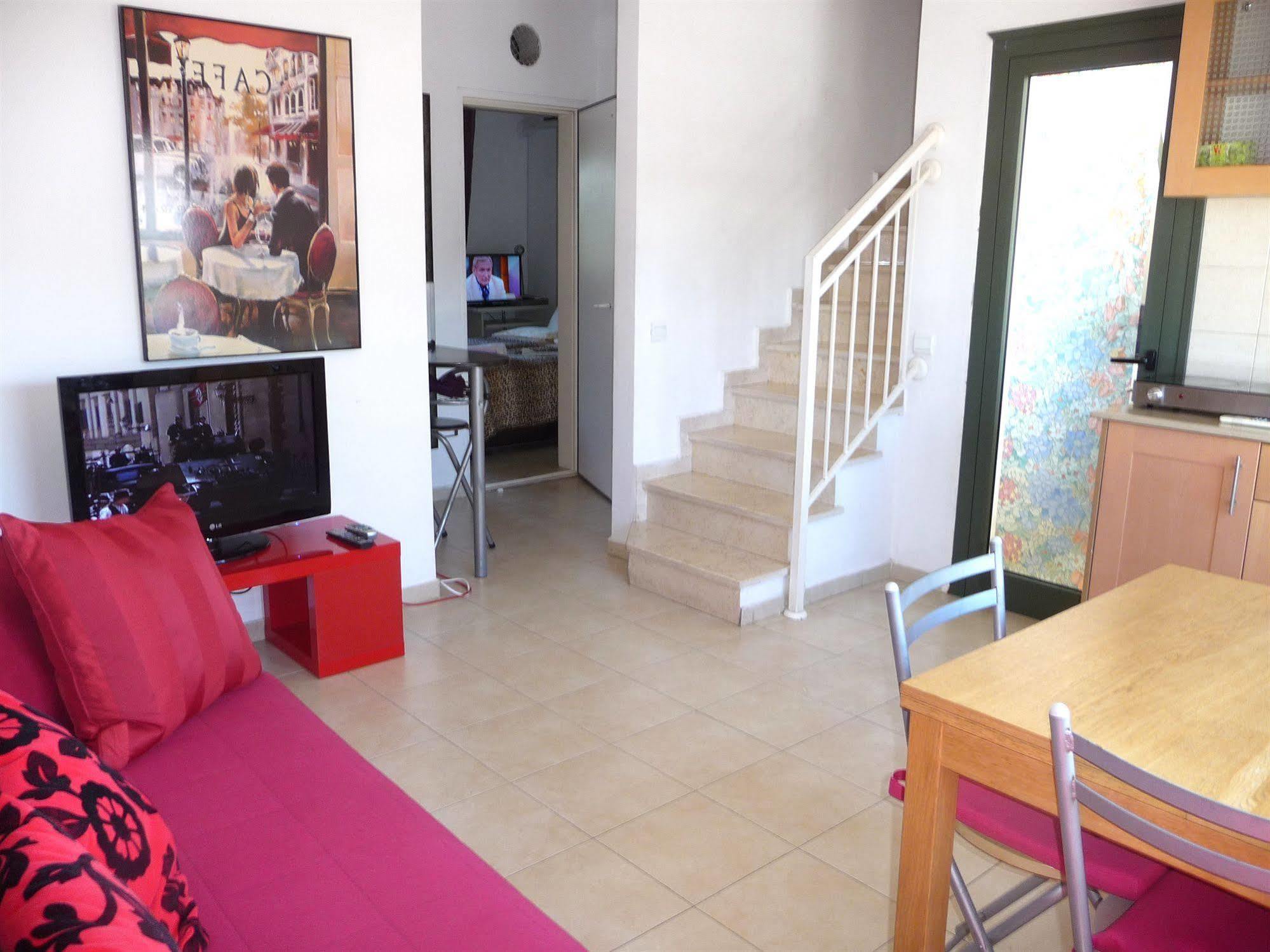 Elena Apartment