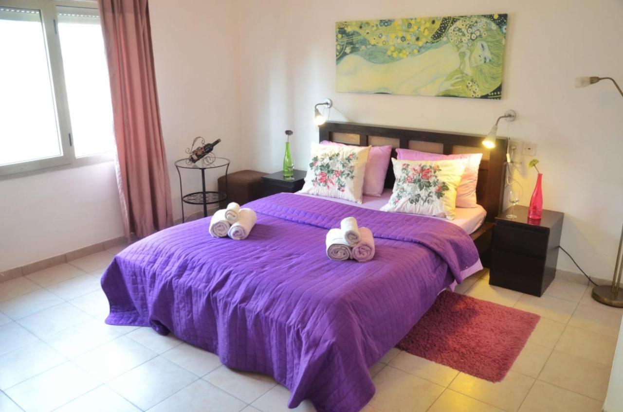 Elena Apartment *